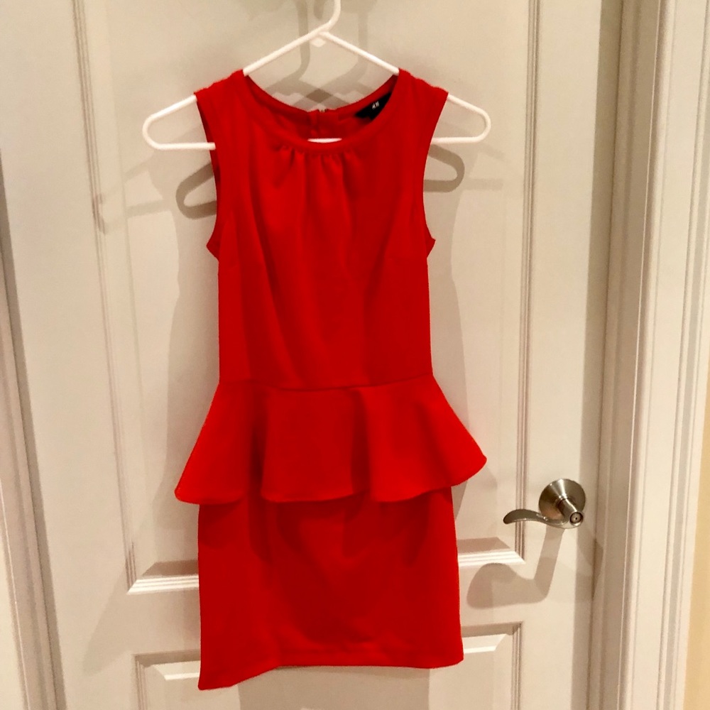 H&M orange mini peplum dress size US 2